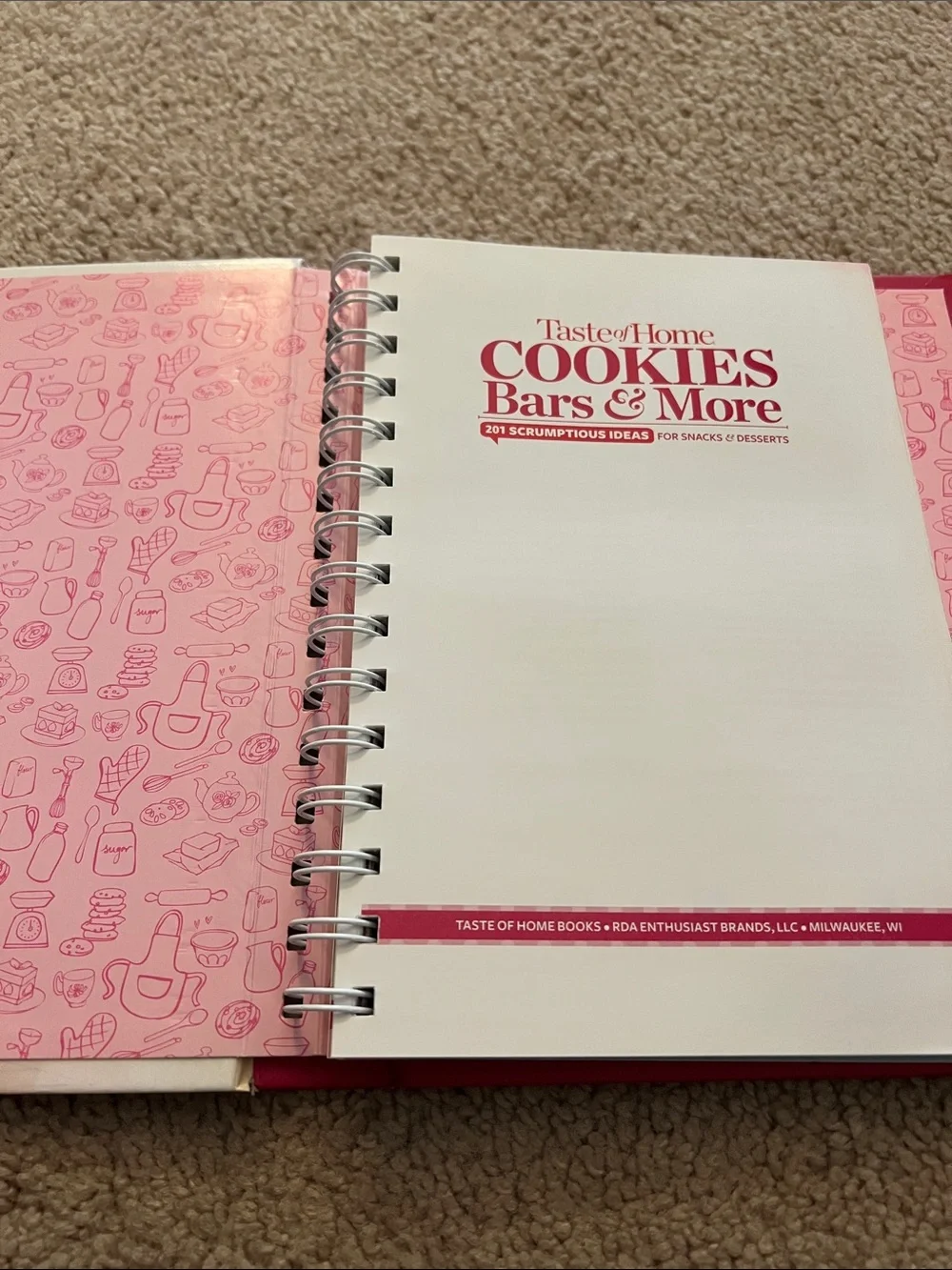 Taste of Home Cookies Bars & More Cookbook - Pink, White, Brown Cover